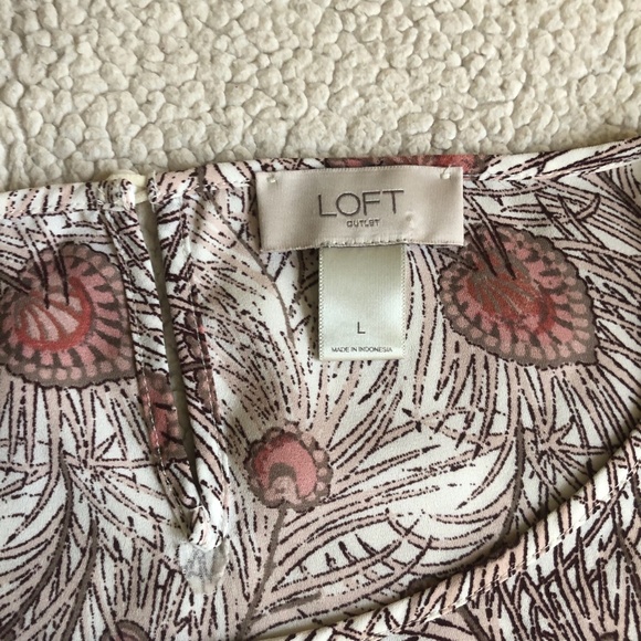 LOFT Peacock Feather Pattern Blouse Pink Tan - Size Large - Picture 14 of 16
